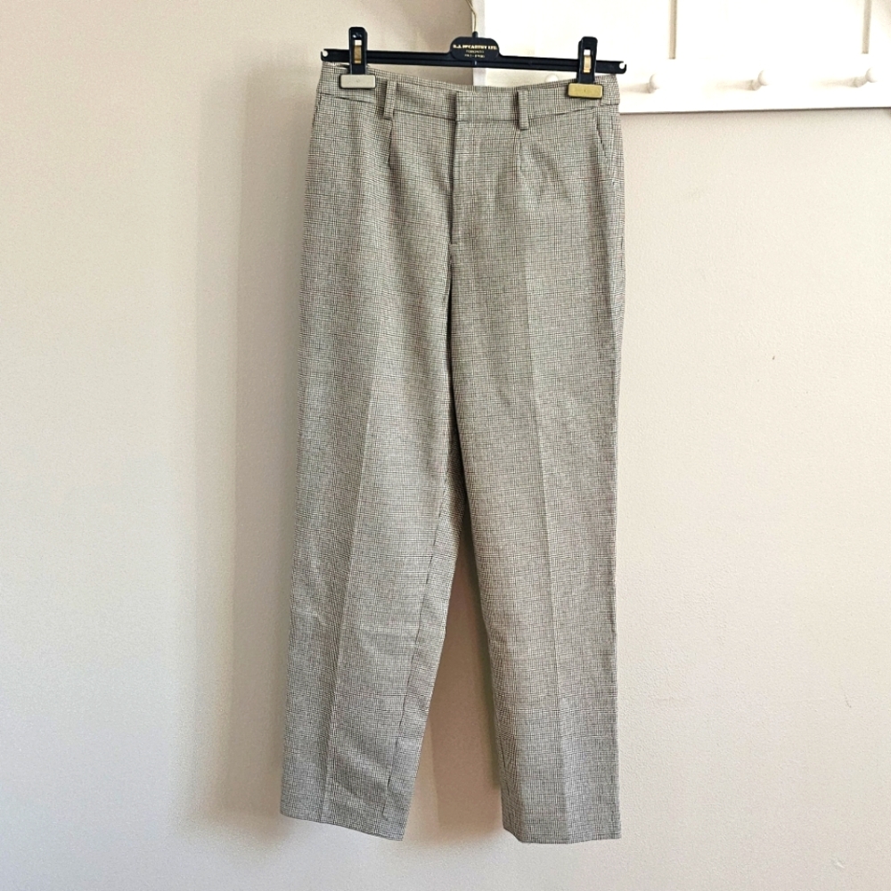 Uniqlo Womens Smart Ankle Classic Work Pants Size 26 27 Plaid Gingham Grey Beige